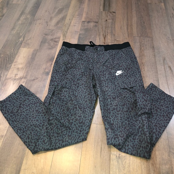Nike Other - Nike  Cargo pants